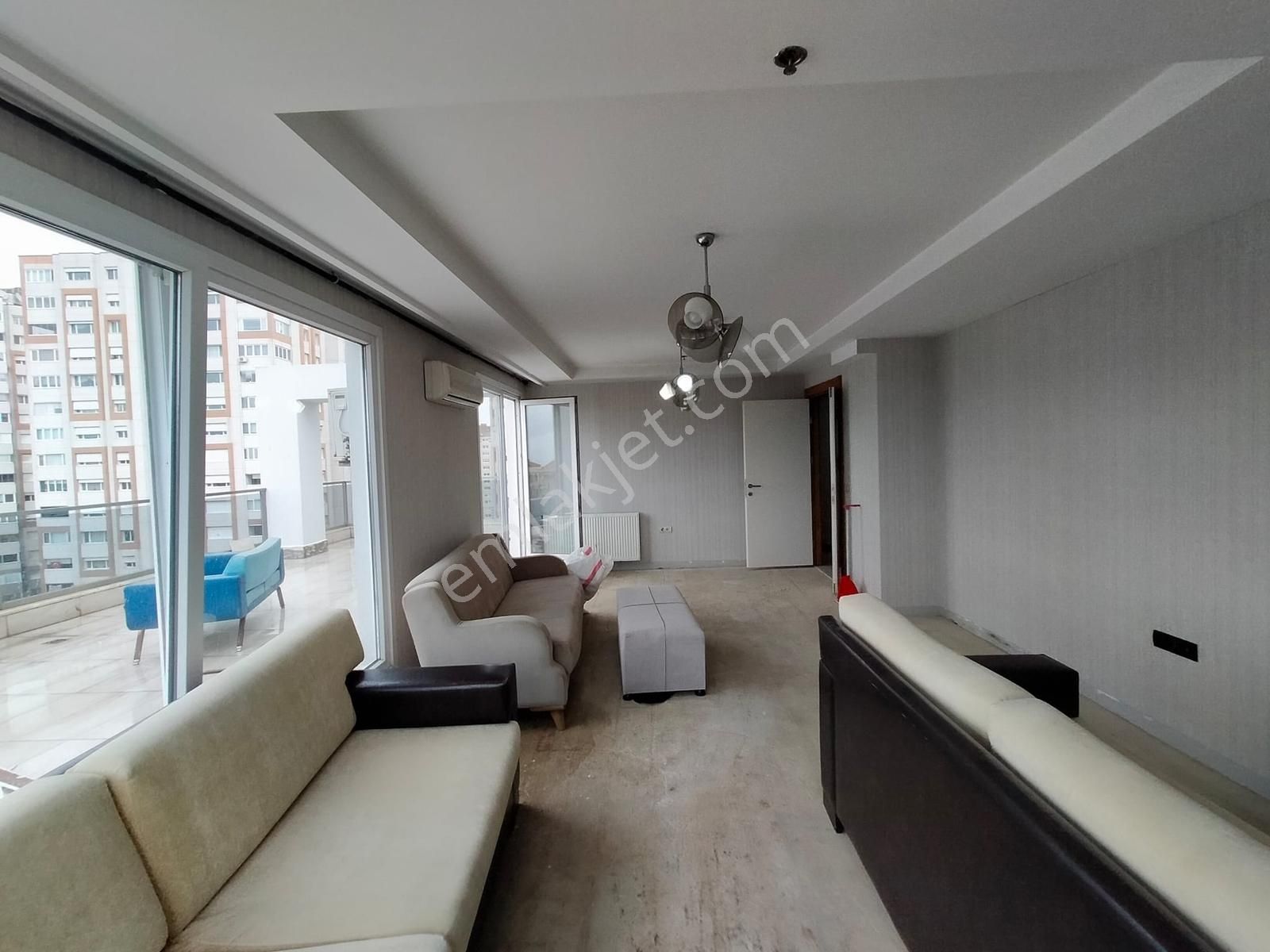 Beylikdüzü Kubist Park Muhteşem Teraslı 3+1 Kiralık Daire - Görsel 3