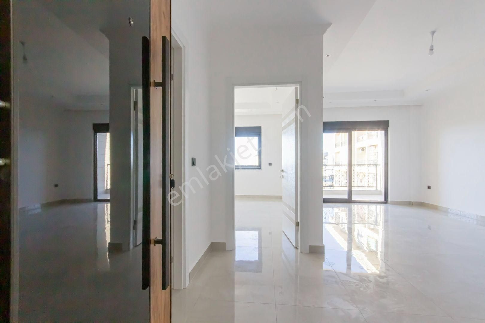 Alanya Mahmutlar’da Lüks Sitede Güney Cepheli 1+1 Daire - Görsel 6