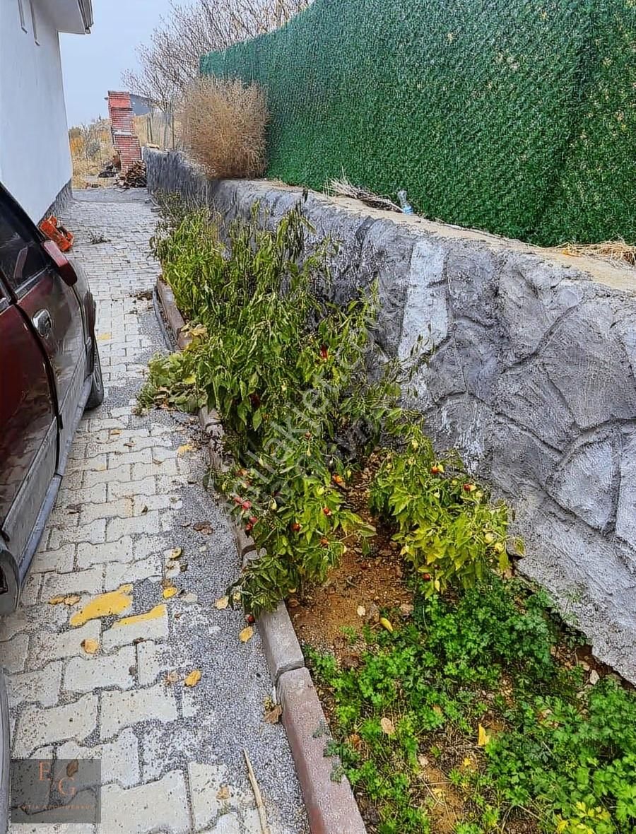 Emtia'dan Samanköy'de Merkez'e 6 Km Mesafede Müstakil Bahçeli Ev - Görsel 7
