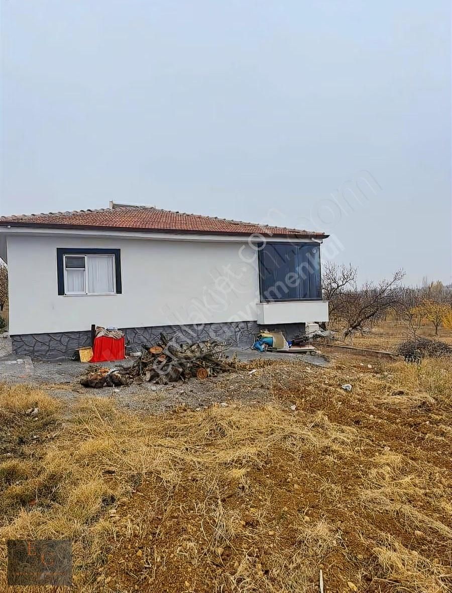 Emtia'dan Samanköy'de Merkez'e 6 Km Mesafede Müstakil Bahçeli Ev - Görsel 6