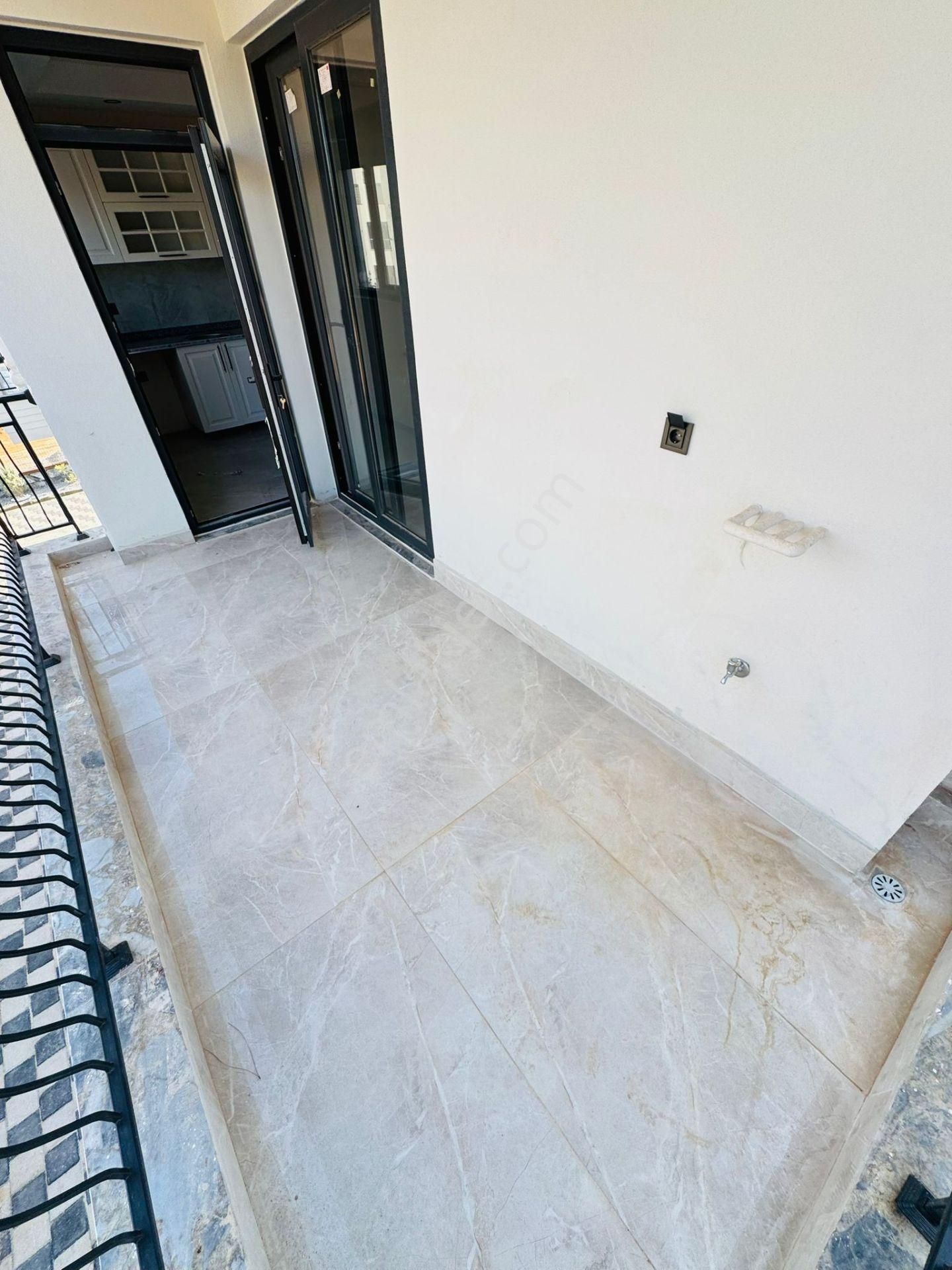 2+1 Geniş Ebevyen Banyolu & Ayrı Mutfaklı Fırsat Sıfır Daire - Görsel 9