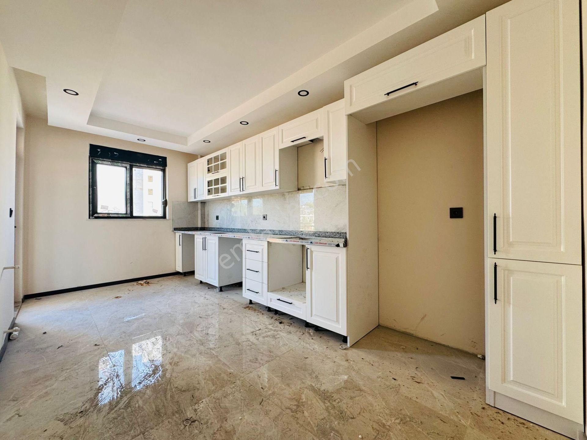 2+1 Geniş Ebevyen Banyolu & Ayrı Mutfaklı Fırsat Sıfır Daire