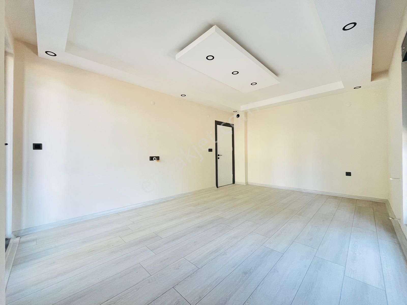 2+1 Geniş Ebevyen Banyolu & Ayrı Mutfaklı Fırsat Sıfır Daire - Görsel 4