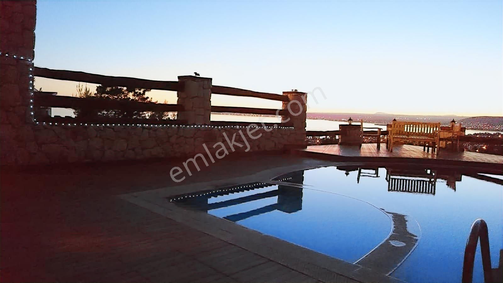 Didim Akbükte Harika Manzaralı Havuzlu 5+2 Satılık Lüks Villa - Görsel 17