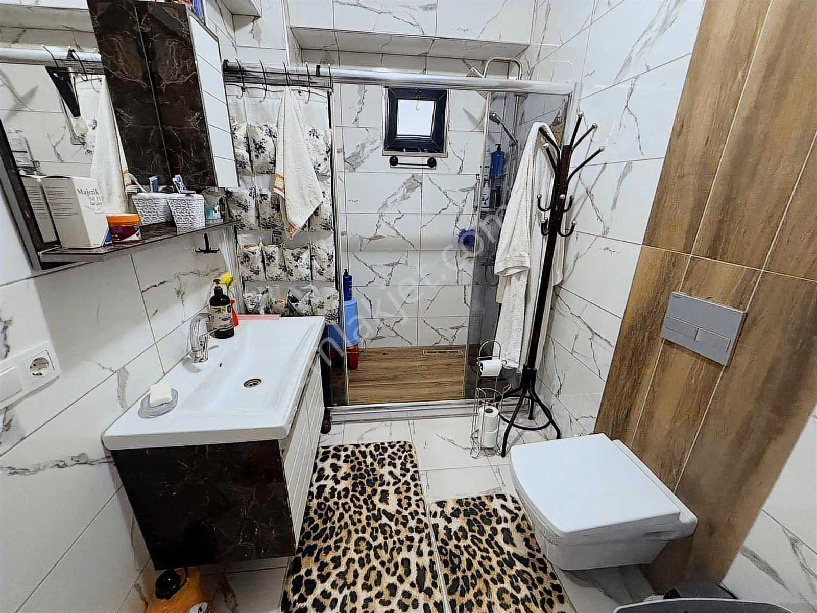 Tapu54 | Adapazarı Güneşler Mah. Satılık 5+2 Teraslı Lüx Triplex - Görsel 9