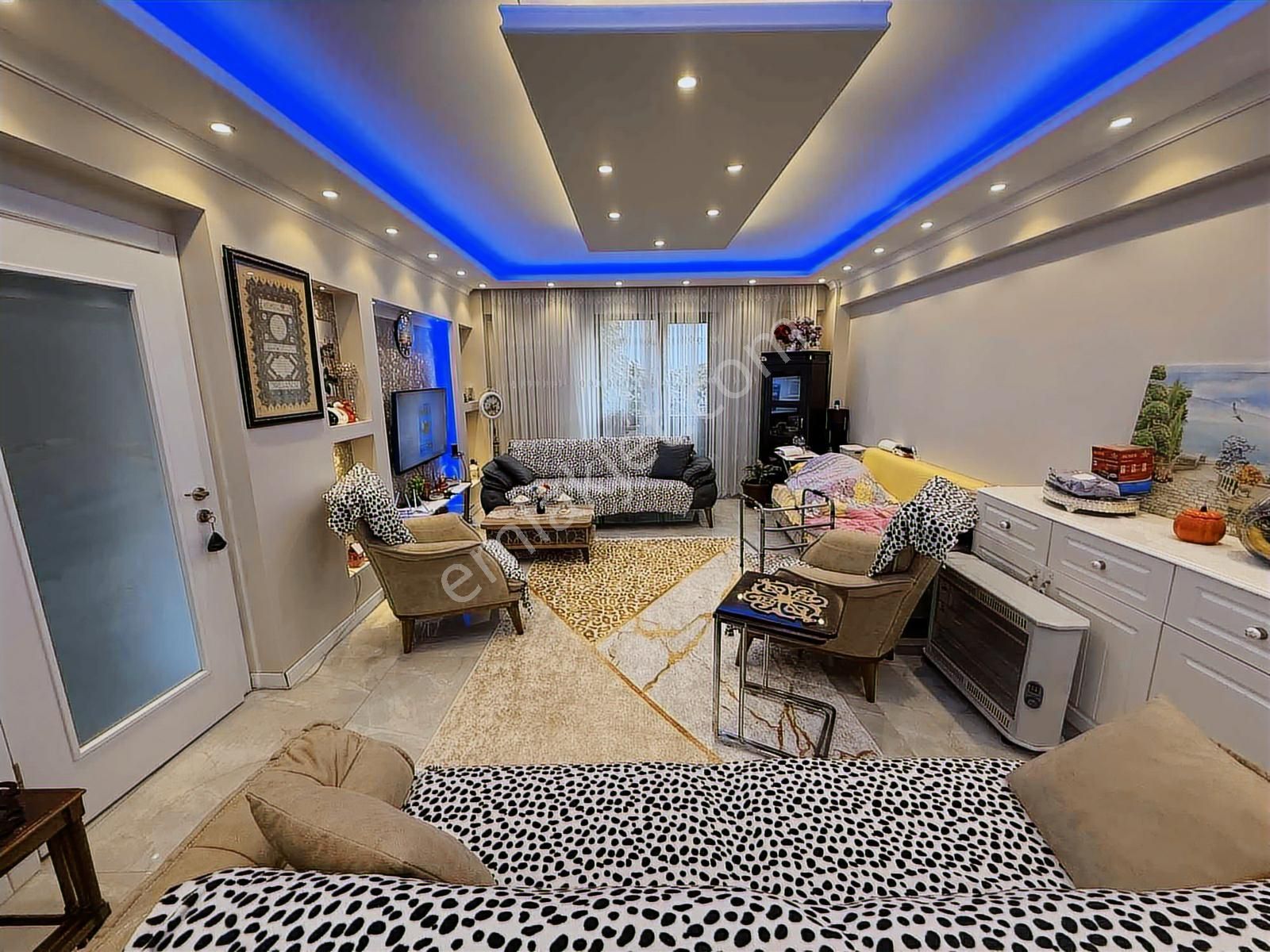 Tapu54 | Adapazarı Güneşler Mah. Satılık 5+2 Teraslı Lüx Triplex - Görsel 12