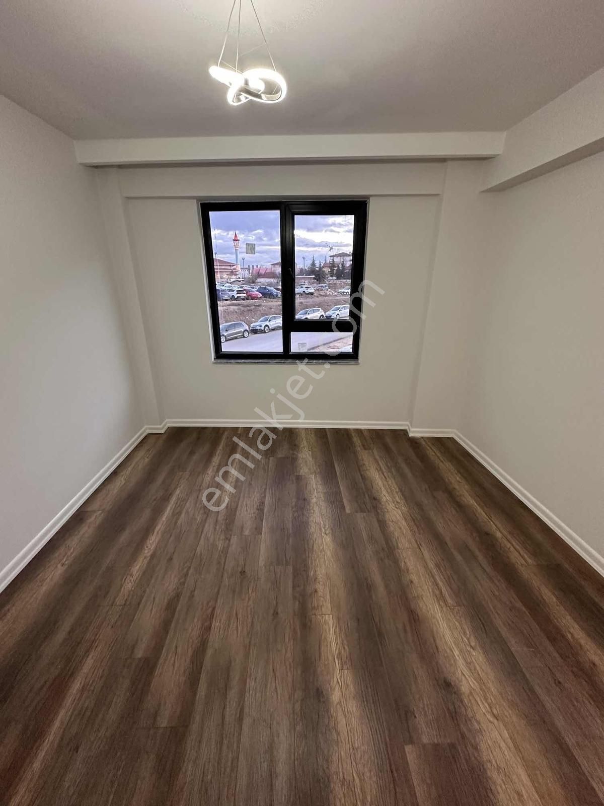 Esentepe Mh. Tei Yanı Zeminden Isıtmalı Satılık Lüks 3+1 Daire - Görsel 8