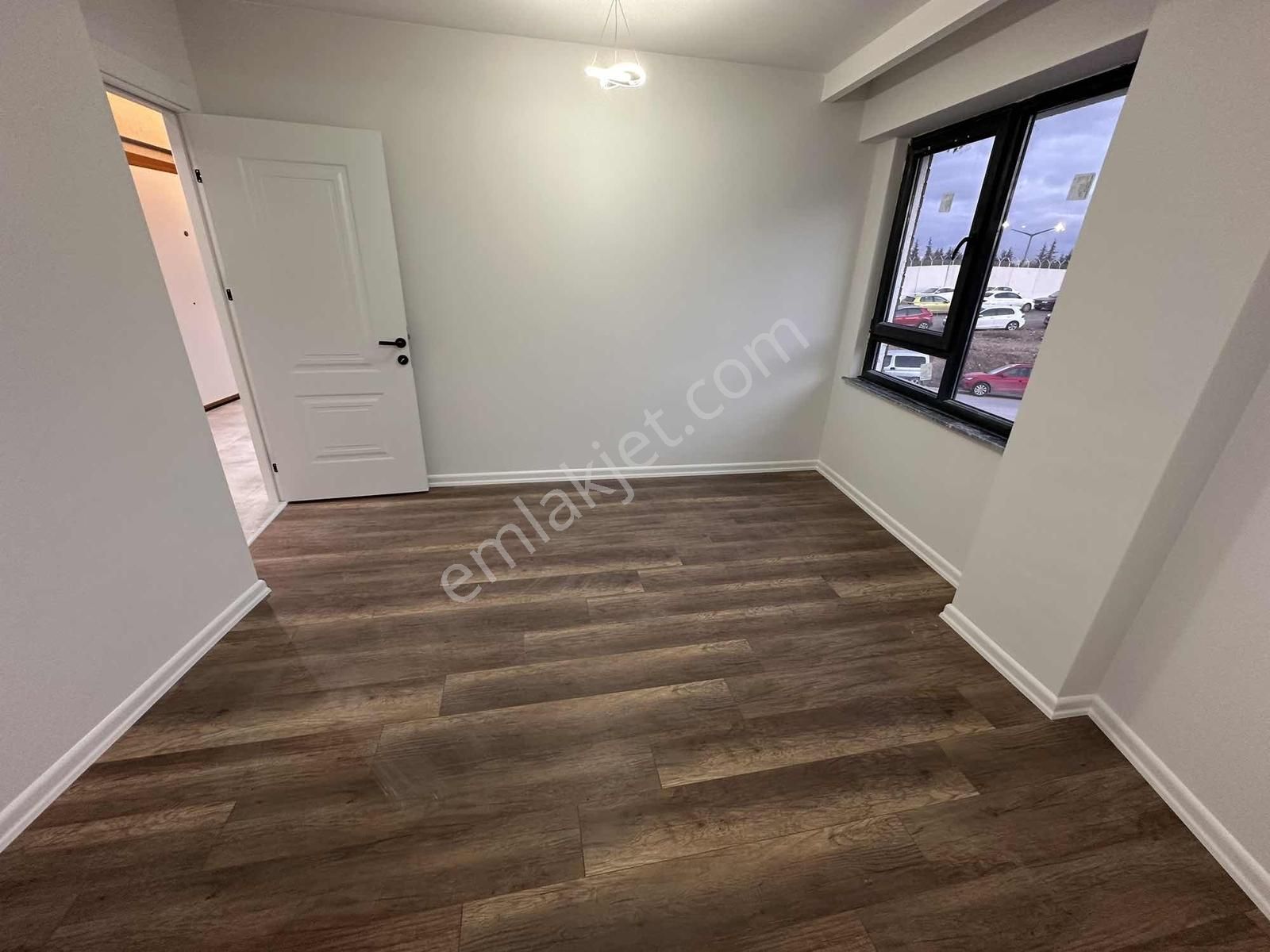 Esentepe Mh. Tei Yanı Zeminden Isıtmalı Satılık Lüks 3+1 Daire - Görsel 13