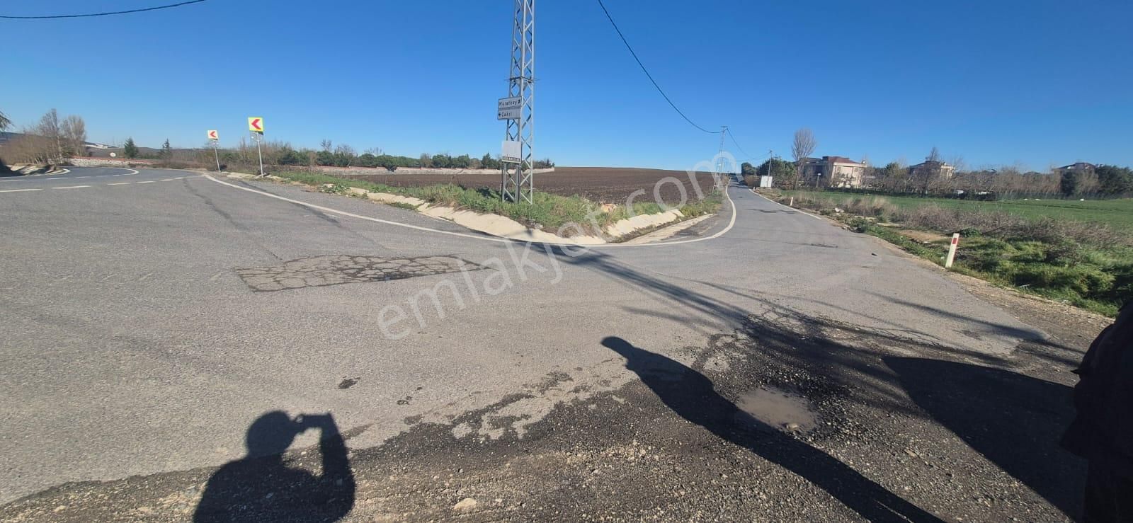 Çatalca Çakıl'da Çok İyi Konumda Dörtlü Yol Kavşağında 18.676m² Satılık Arazi - Görsel 14
