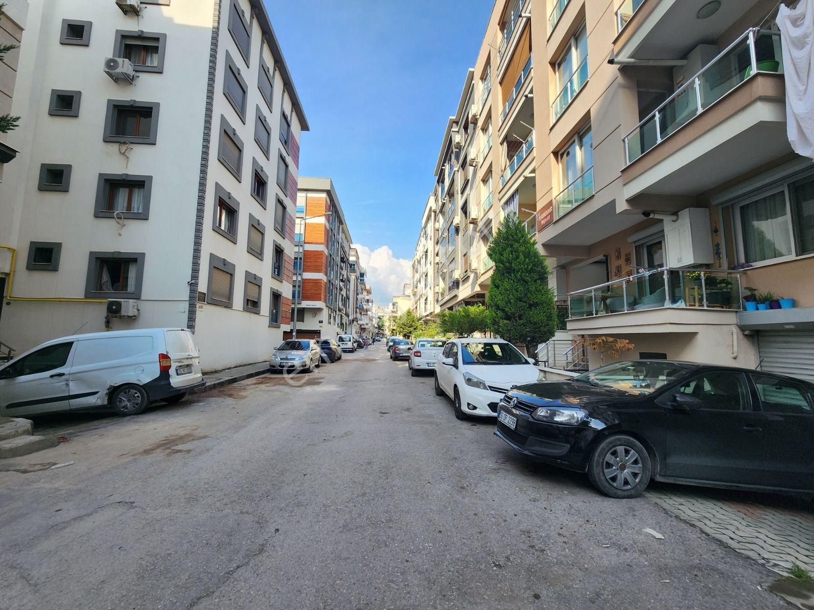 Fikri Altay Mahallesi'nde Satılık 2+1 Daire - Görsel 14