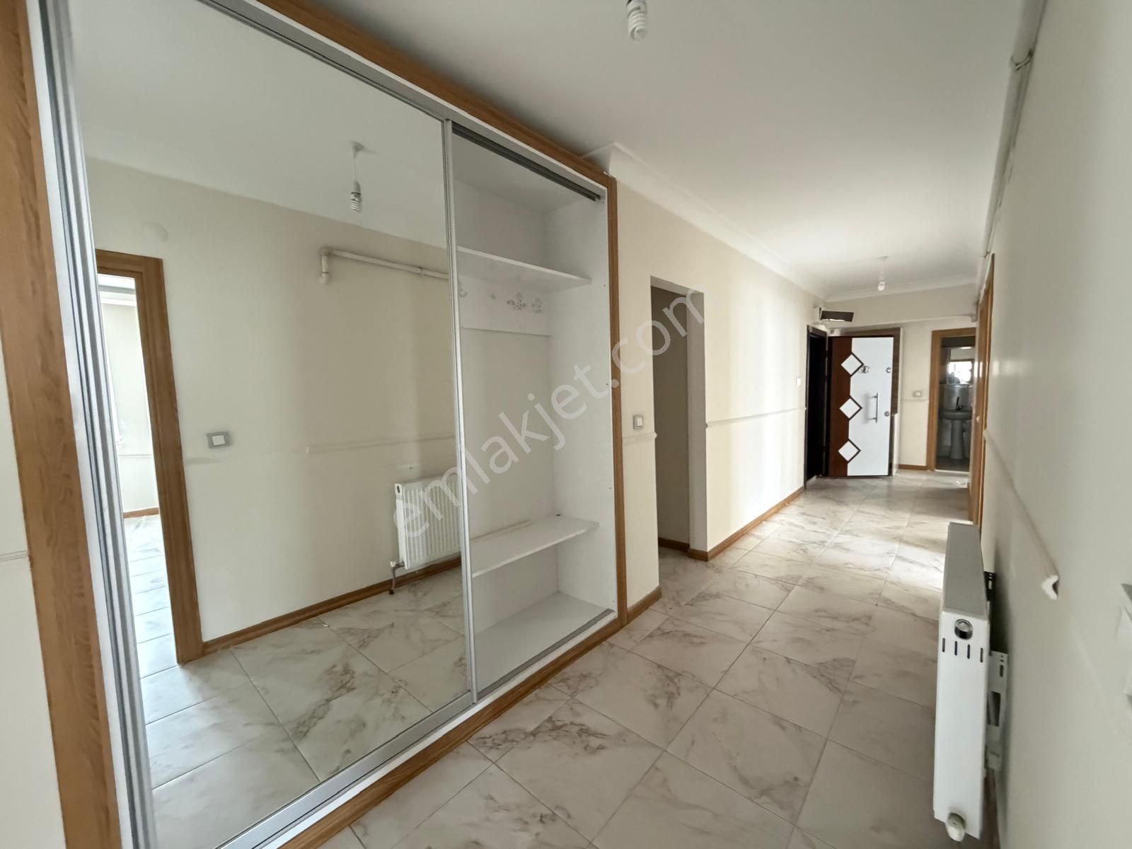 Eminevim Tarzı Finans Kuruluşlarına Uygun Teras Balkonlu 3+1 - Görsel 14