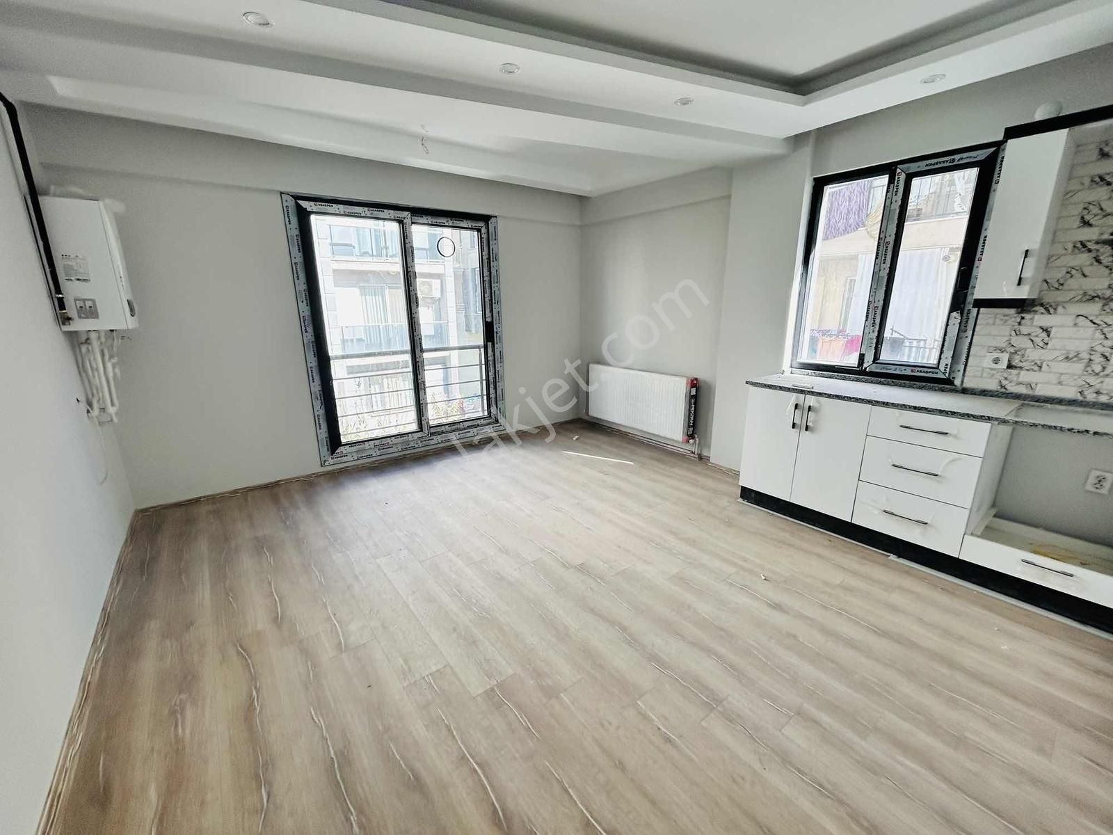 Asil Emlak'tan Muradiye'de 1+1 Arakat Satılık Sıfır Daire - Görsel 5