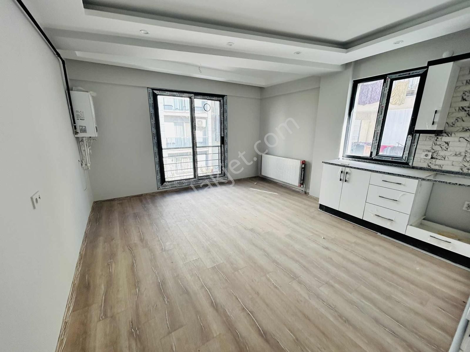 Asil Emlak'tan Muradiye'de 1+1 Arakat Satılık Sıfır Daire - Görsel 15