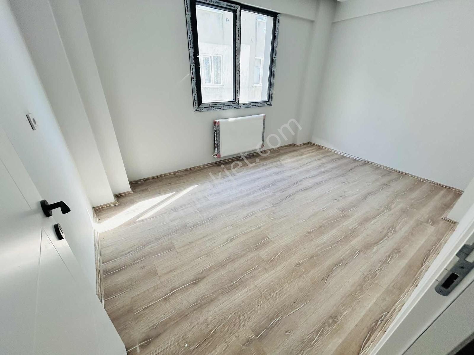 Asil Emlak'tan Muradiye'de 1+1 Arakat Satılık Sıfır Daire - Görsel 17