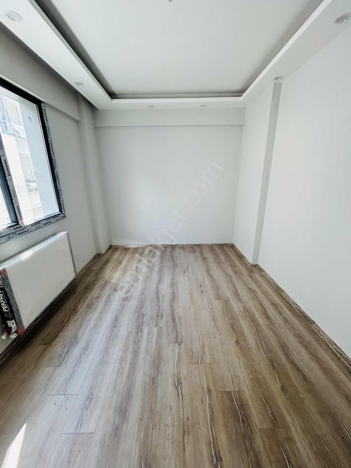 Asil Emlak'tan Muradiye'de 1+1 Arakat Satılık Sıfır Daire - Görsel 12