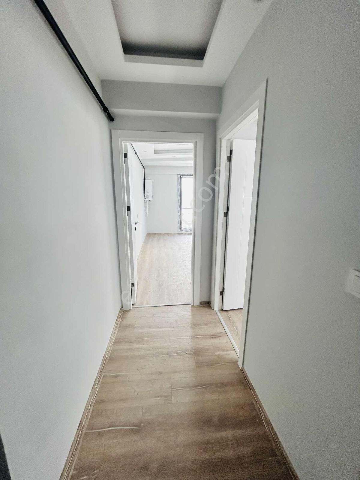 Asil Emlak'tan Muradiye'de 1+1 Arakat Satılık Sıfır Daire - Görsel 6