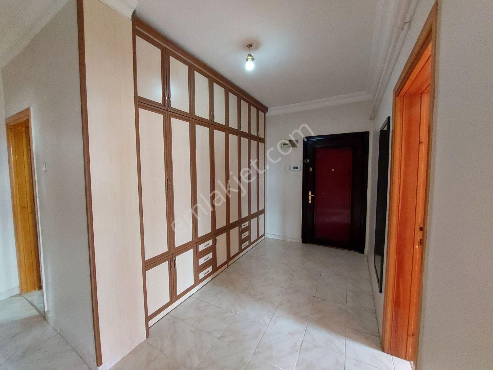 Nakipoğlu'nda Merkezi Konumda, Geniş Ve Masrafsız Kiralık Daire. - Görsel 3