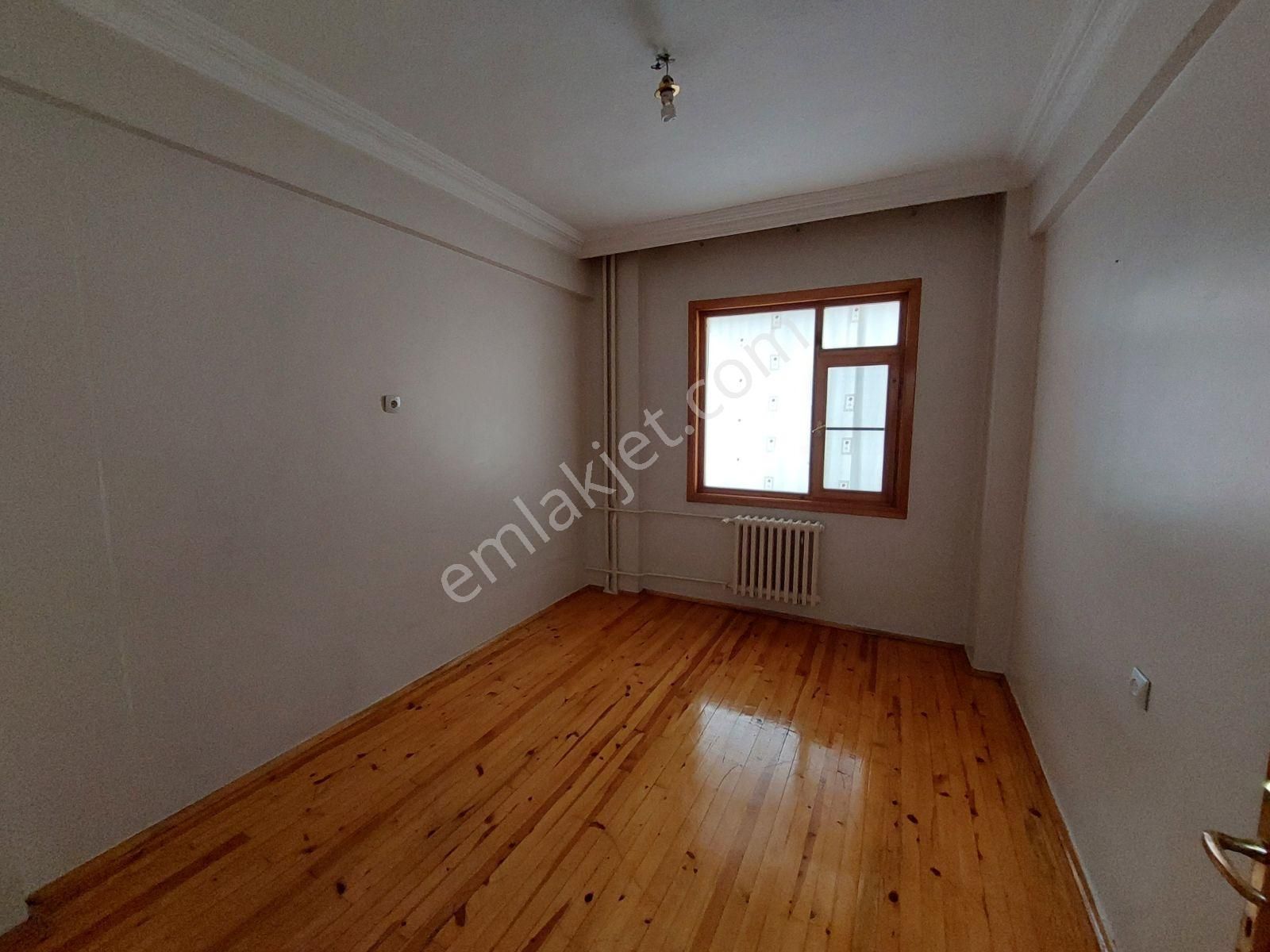 Nakipoğlu'nda Merkezi Konumda, Geniş Ve Masrafsız Kiralık Daire. - Görsel 30