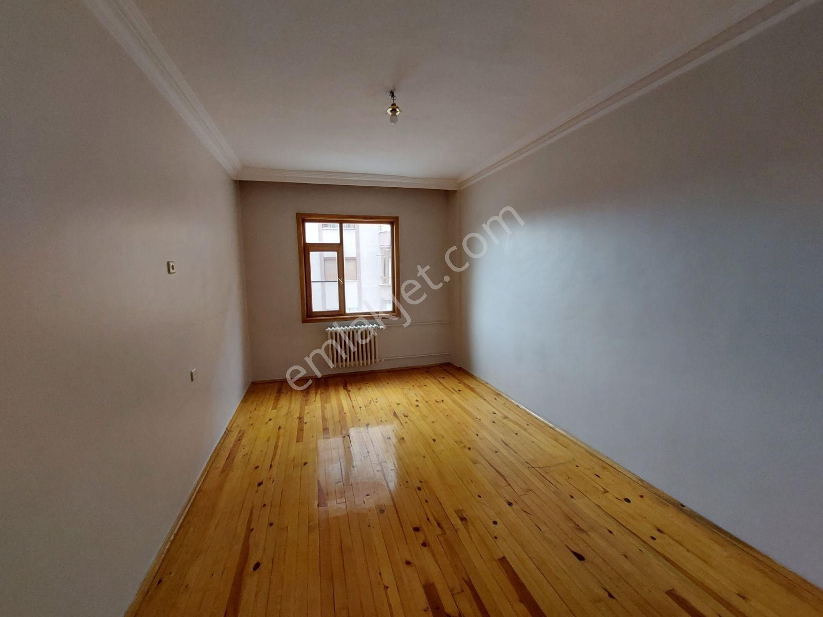 Nakipoğlu'nda Merkezi Konumda, Geniş Ve Masrafsız Kiralık Daire. - Görsel 29