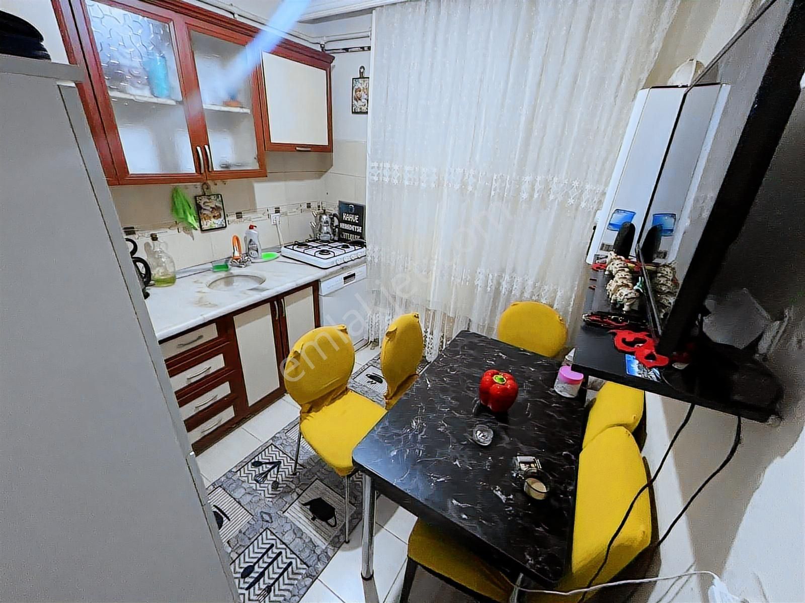 Ovacık Çambaşı Caddesine Yakın 2+1 100 M2 Kat Konumunda Acil !!! - Görsel 8