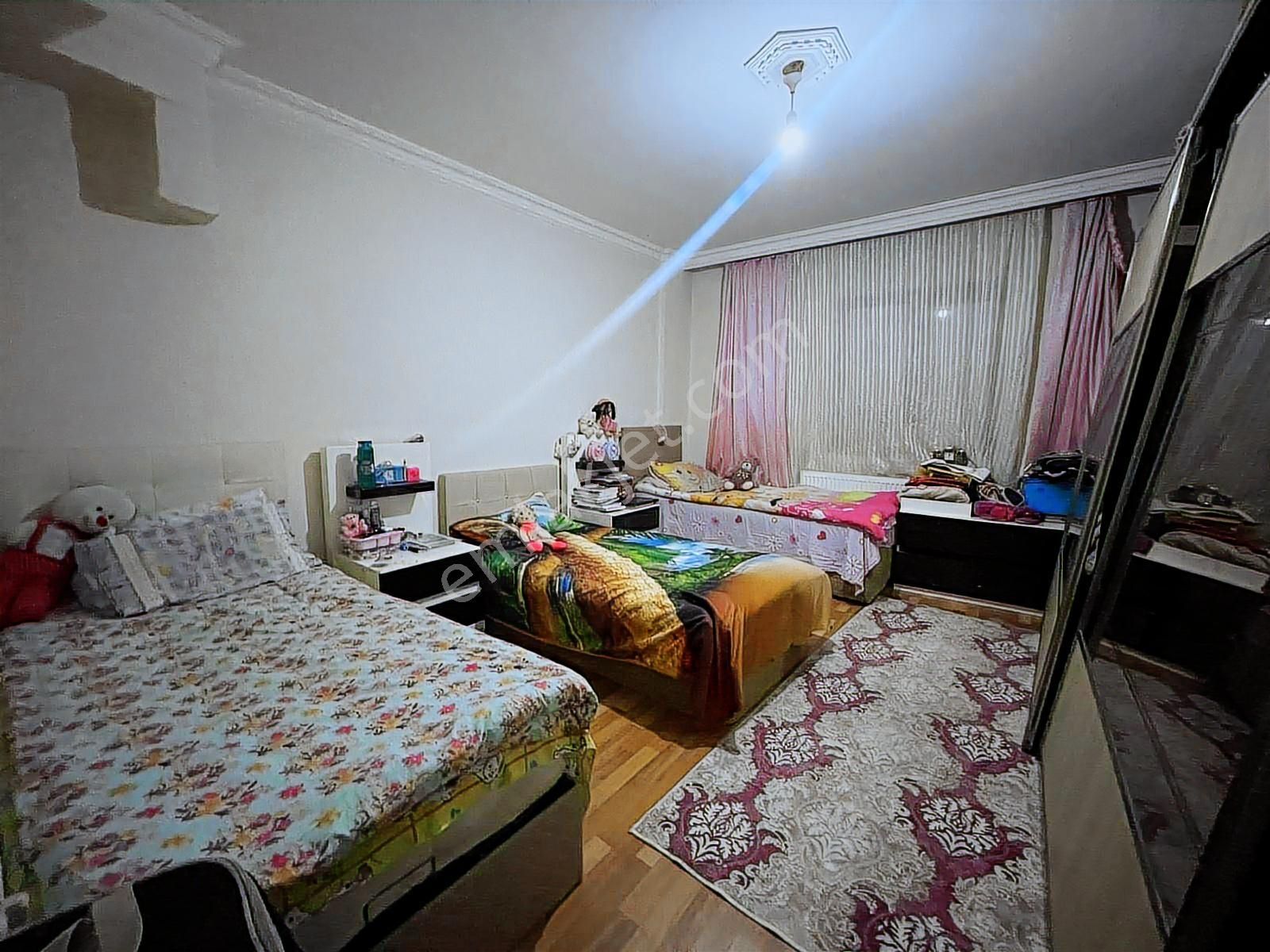 Ovacık Çambaşı Caddesine Yakın 2+1 100 M2 Kat Konumunda Acil !!! - Görsel 2