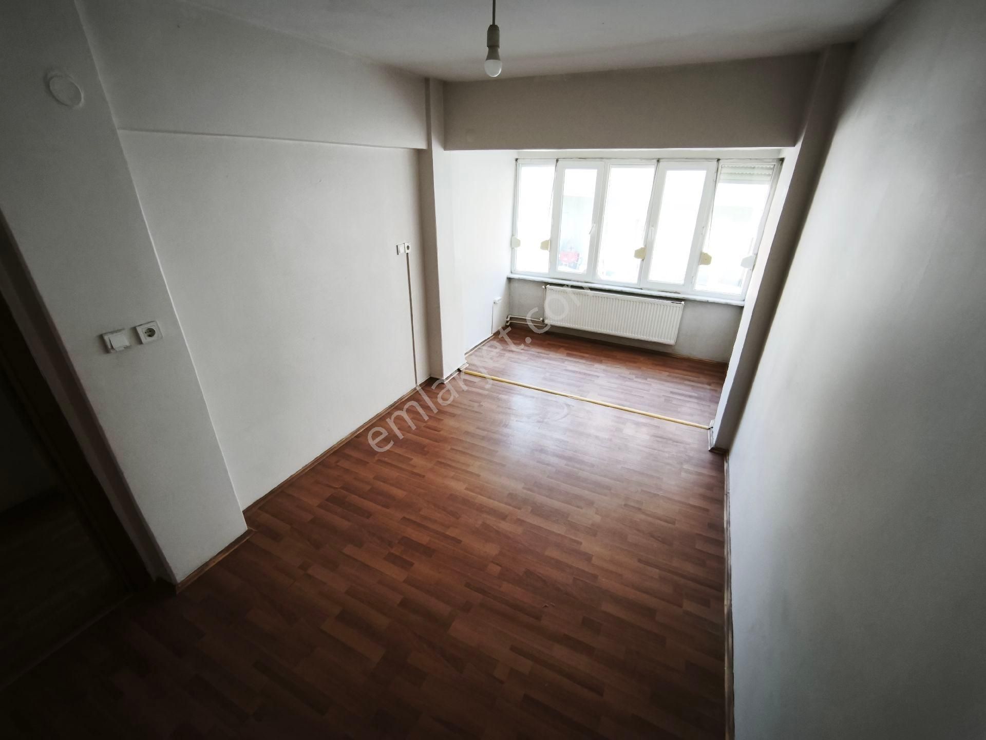 Edremit Merkezde Kiralık - Görsel 14