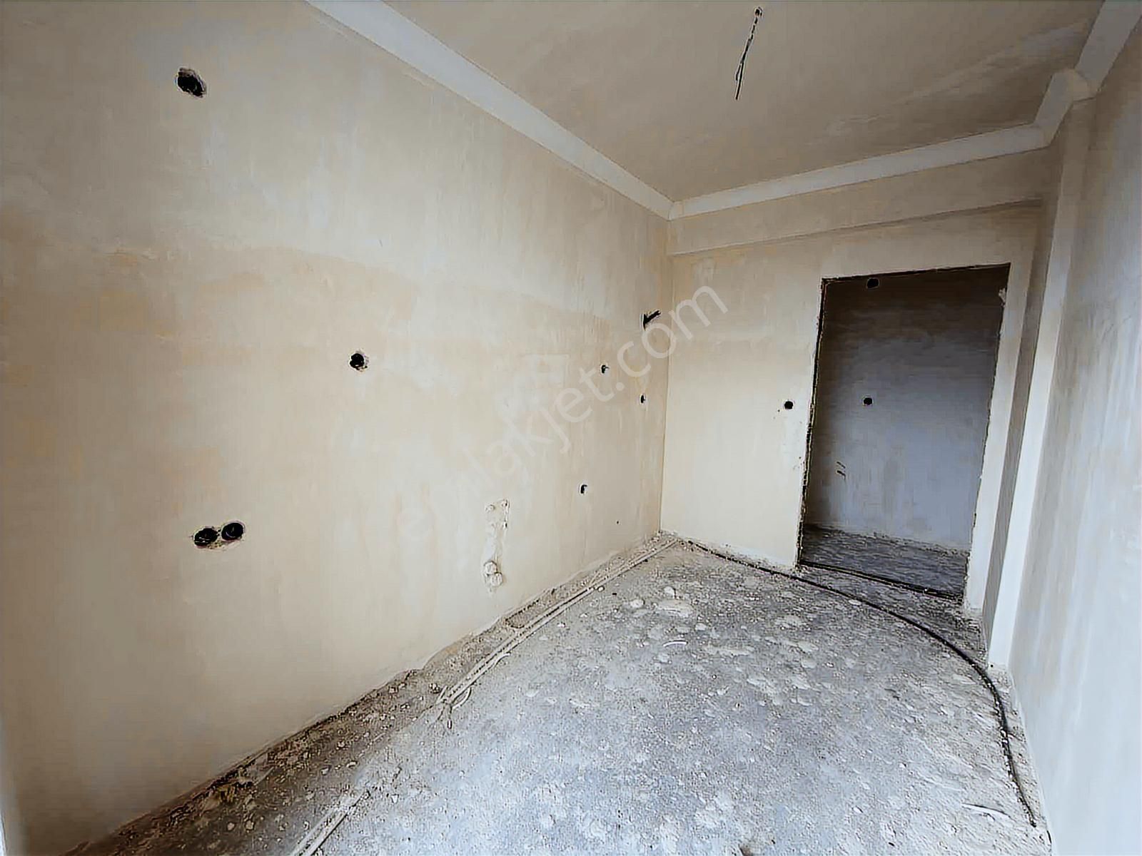 Tuzla Mimar Sinan Satılık Geniş Sıfır 3+1 Asansörlü Arakat Daire - Görsel 4