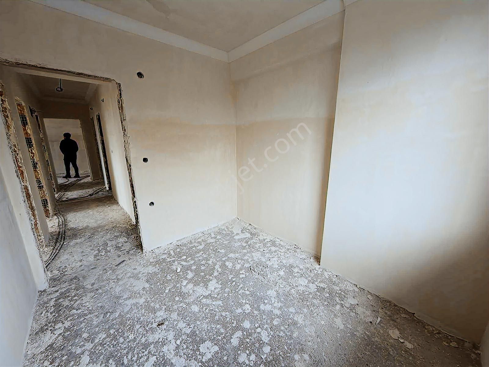 Tuzla Mimar Sinan Satılık Geniş Sıfır 3+1 Asansörlü Arakat Daire - Görsel 23