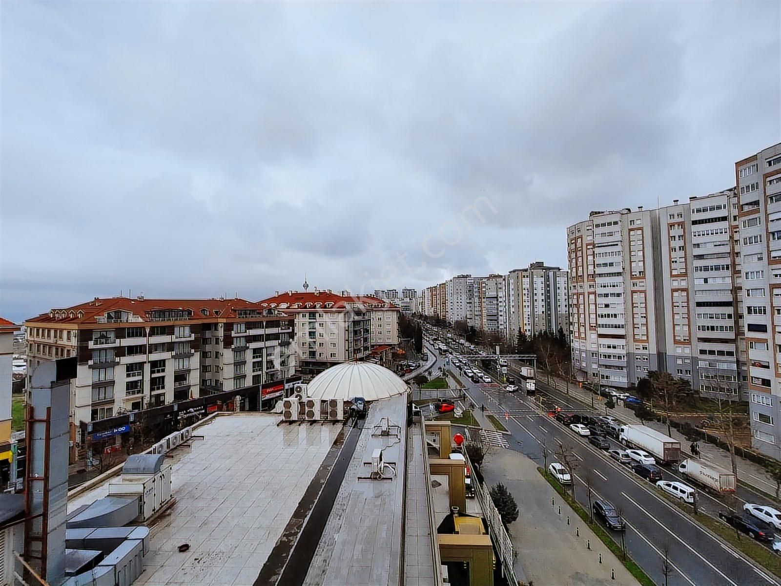 Beylikdüzü Kubis Park Bulvar Cephe Teraslı 3+1 Kiralık Ofis - Görsel 14