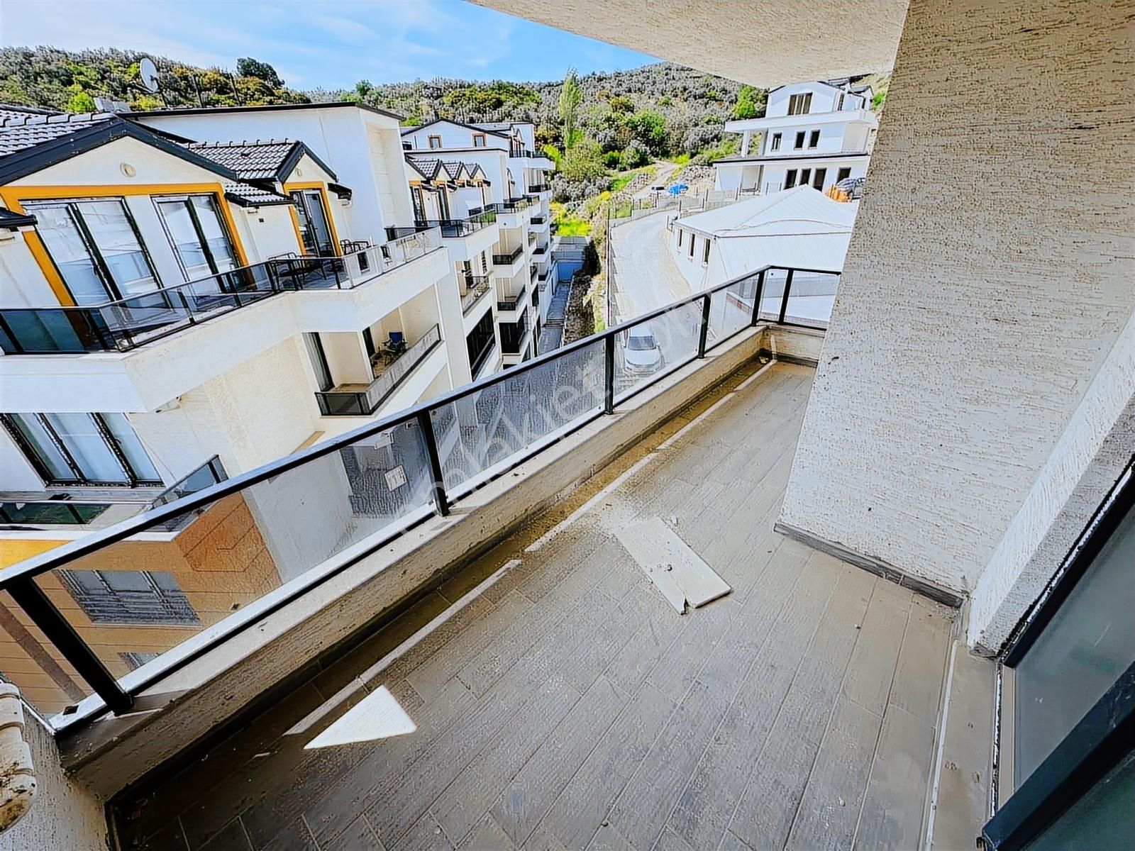 Tırpan Gayrimenkul'den 4+1 Doğa Manzaralı Dubleks Daire - Görsel 28