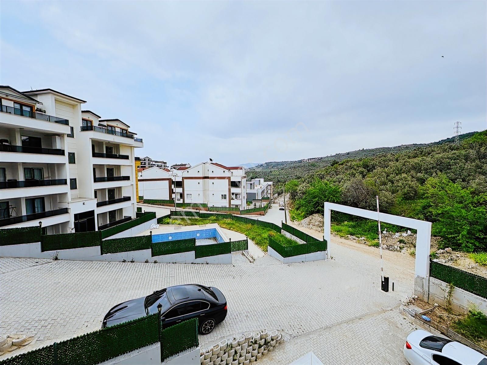 Tırpan Gayrimenkul'den 3+1 Ara Kat Sıfır Site İçi Doğa Manzaralı - Görsel 9