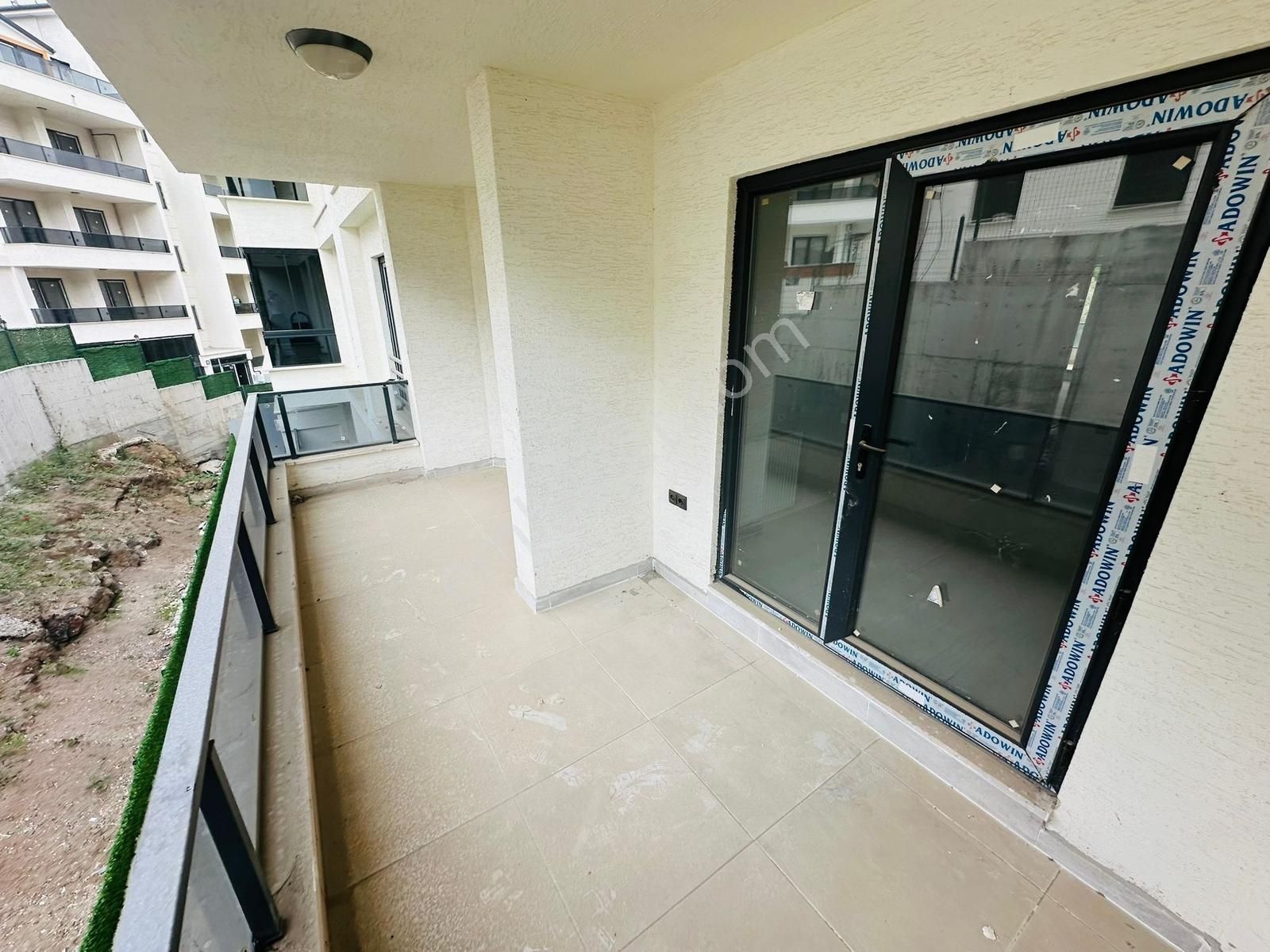 Tırpan Gayrimenkul'den 3+1 Ara Kat Sıfır Havuzlu Site İçerisinde - Görsel 10