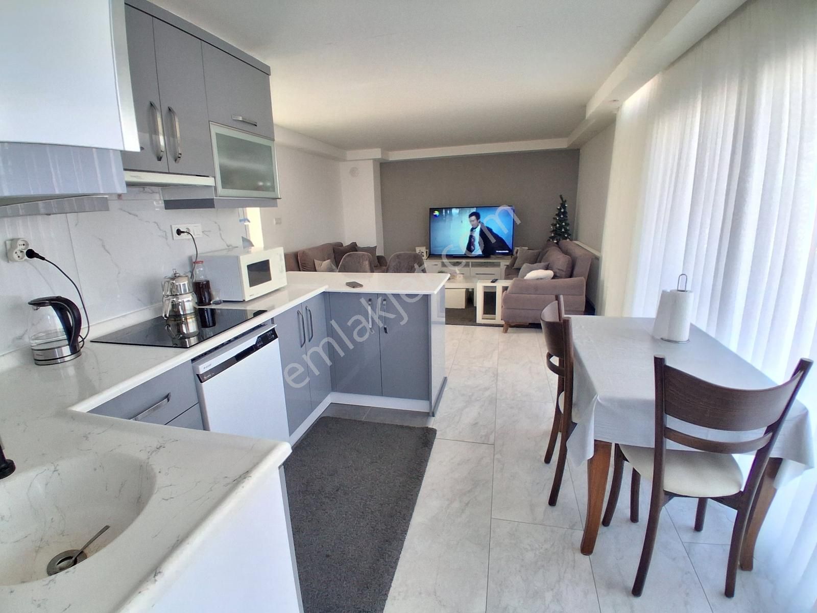 Satılık Dubleks, 5+2, Çift Mutfaklı, Üç Wc'li, Geniş Teraslı - Görsel 18