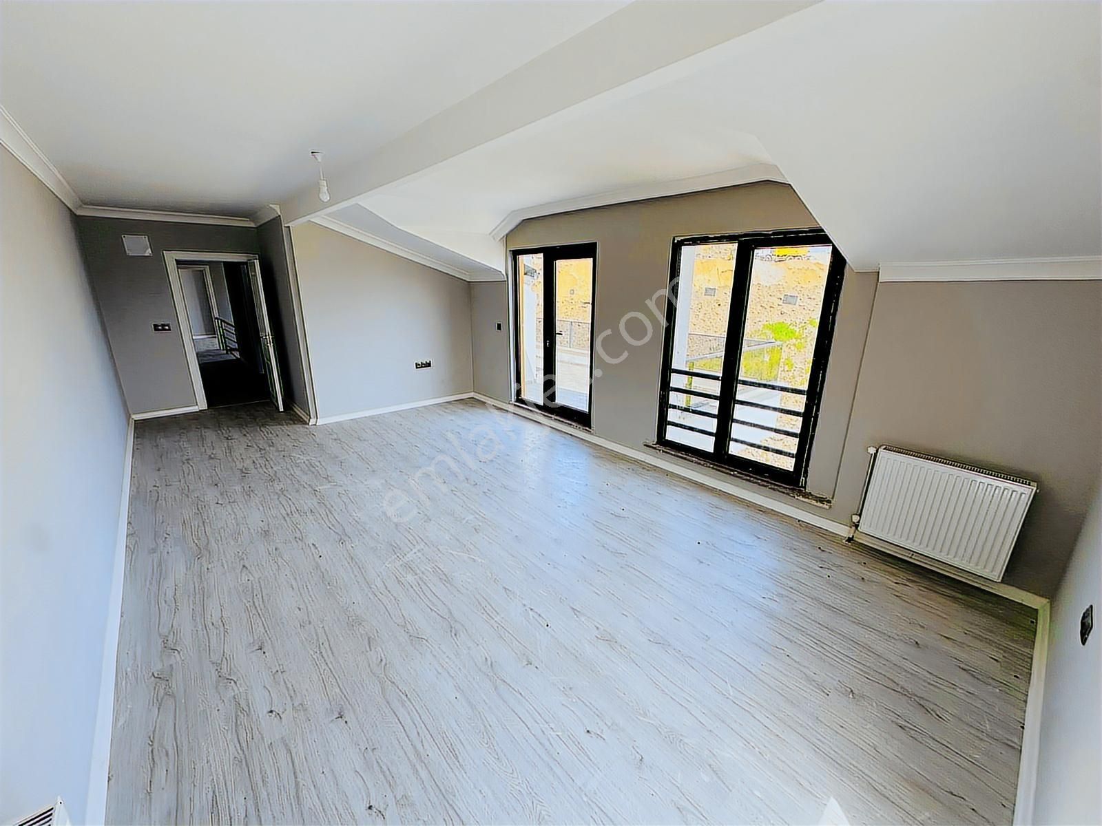 Tırpan Gayrimenkulden Halitpaşa Mah. 4+1 Deniz Manzaralı Fırsat! - Görsel 28