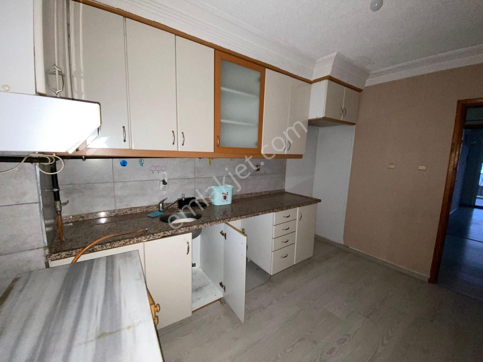 Belediye Evleri Mh Final Okulları Karşısın'da 3+1 Kiralık Daire - Görsel 14