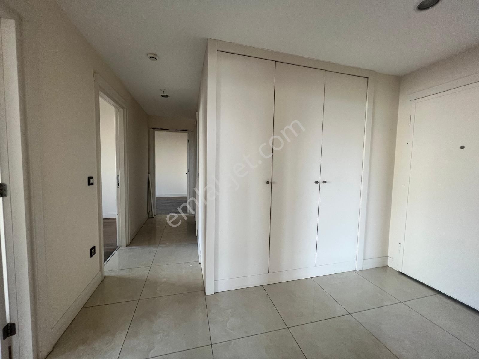 Kiptaş Venezia Mega Satılık Boş Avm Mnzr. 2 Banyolu Balkonlu En Uygun 3+1 Daire - Görsel 6
