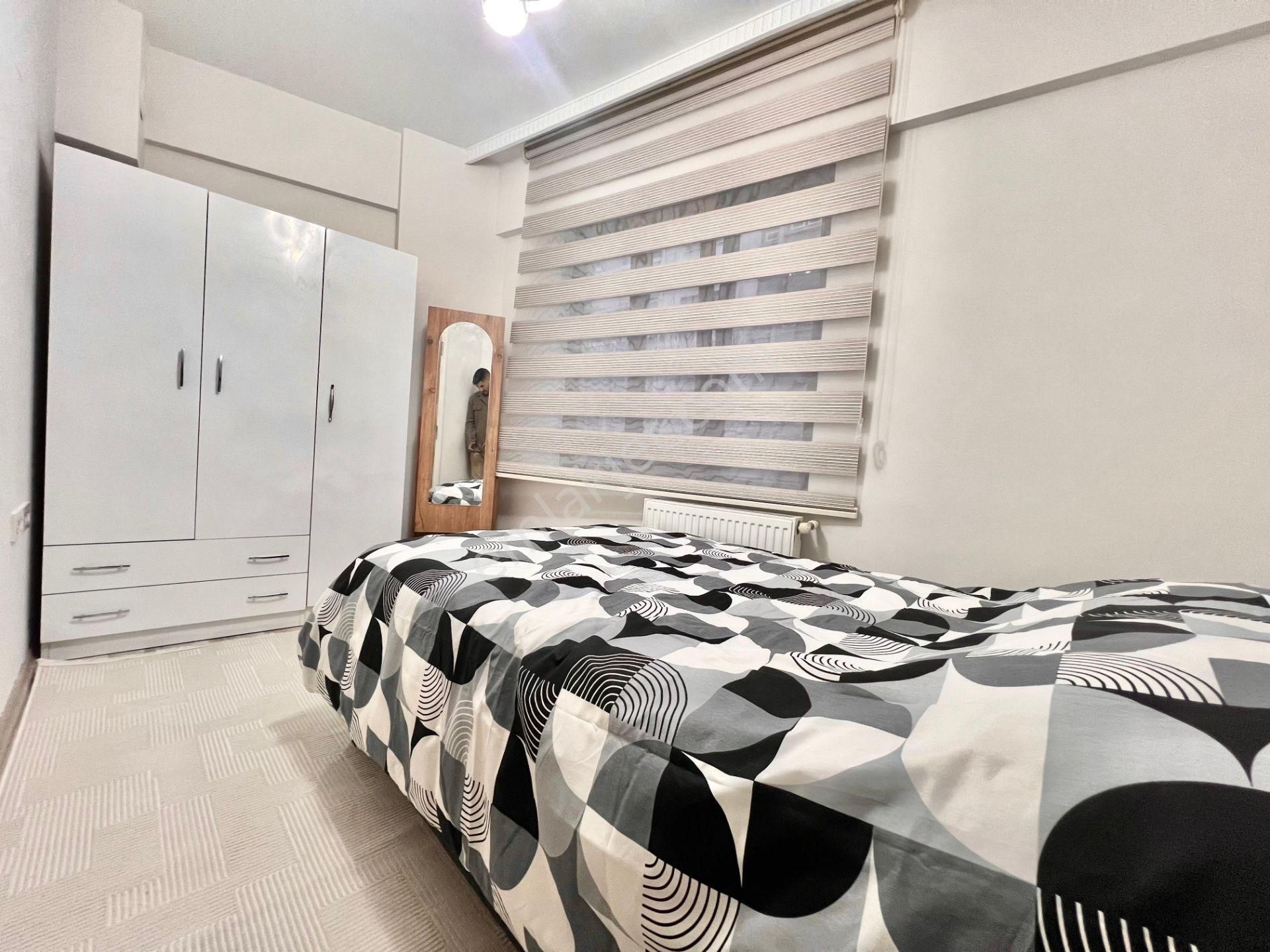 Fesleğen Mahallesinde Kıbrıs Şehitler Diş Hastanesinin Yakınında Full Lüx Eşyalı 1+1 A160 - Görsel 9