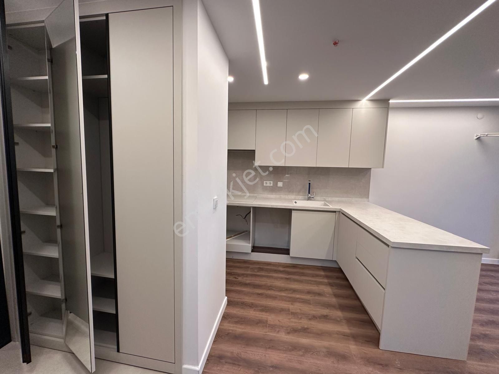 Bornova Point Residence Satılık 1+1 Daire - Görsel 5