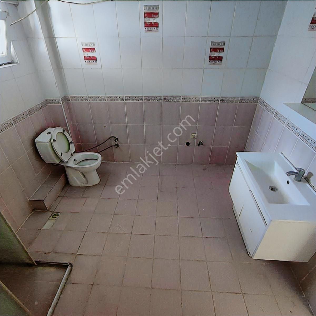 Cemal Emlak Bursa Yildirim Ankara Asfaltı 3+1 Tadilat Ve Boyası - Görsel 26