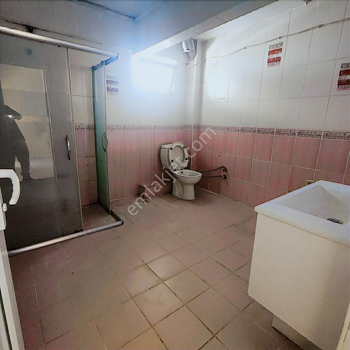 Cemal Emlak Bursa Yildirim Ankara Asfaltı 3+1 Tadilat Ve Boyası - Görsel 19