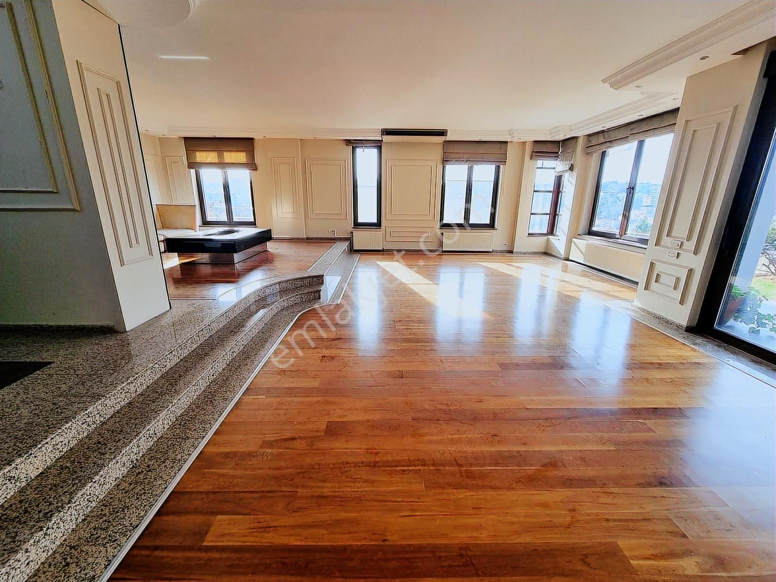 Güzel Boğaz Manzaralı : Doğayla İç İçe : 6+2 Uygun Fırsat Villa - Görsel 5