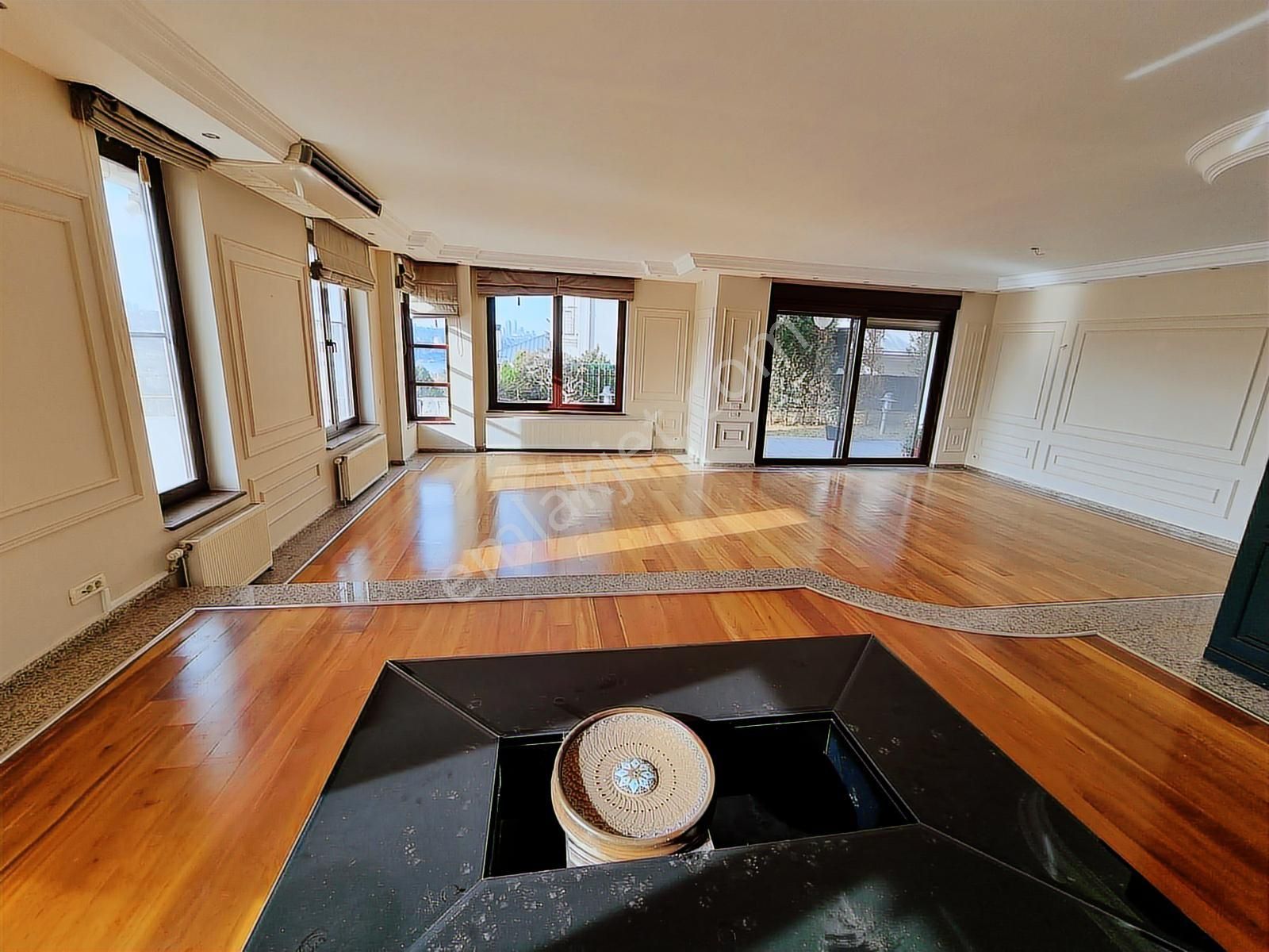 Güzel Boğaz Manzaralı : Doğayla İç İçe : 6+2 Uygun Fırsat Villa - Görsel 34