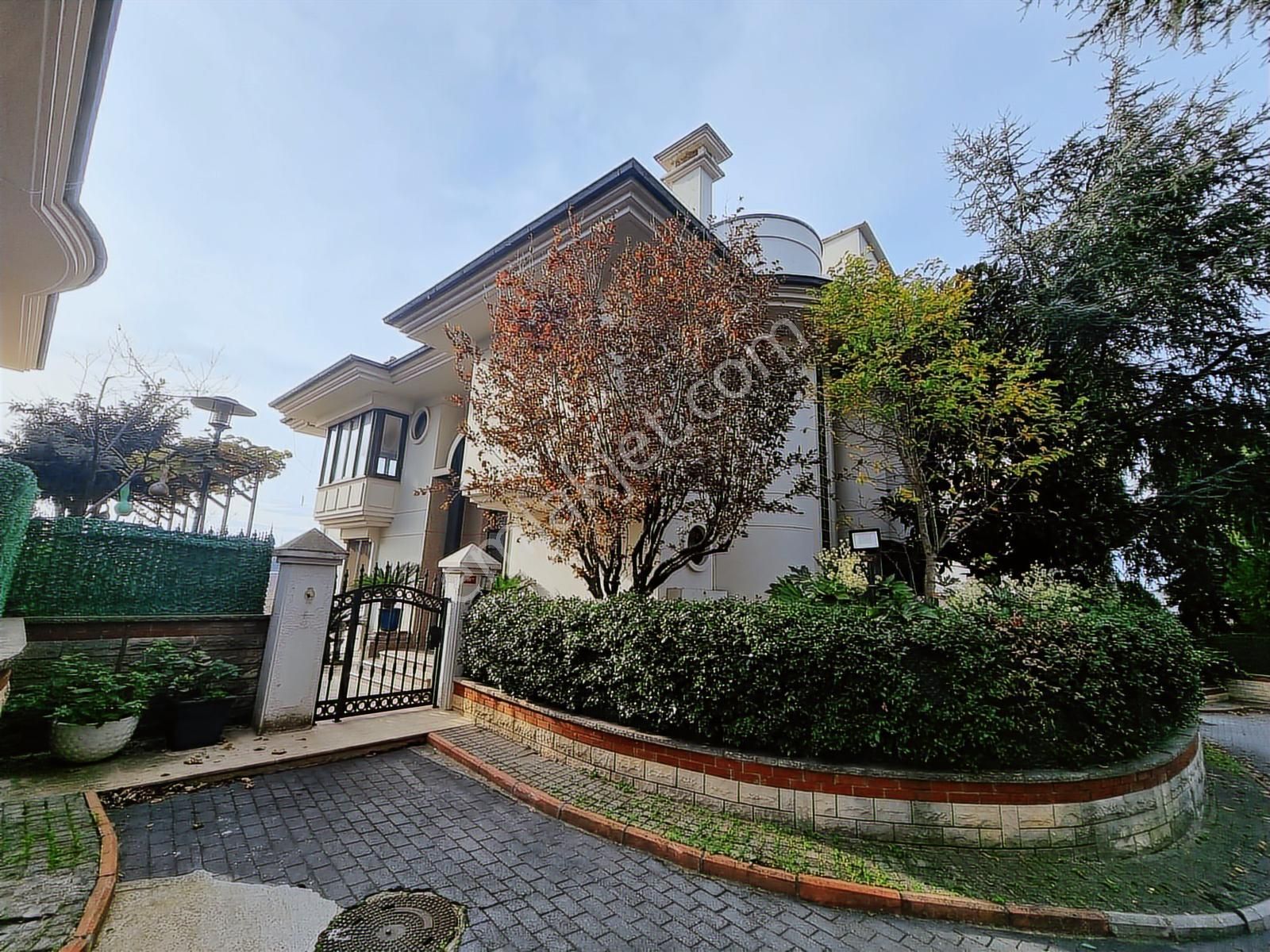 Güzel Boğaz Manzaralı : Doğayla İç İçe : 6+2 Uygun Fırsat Villa - Görsel 27