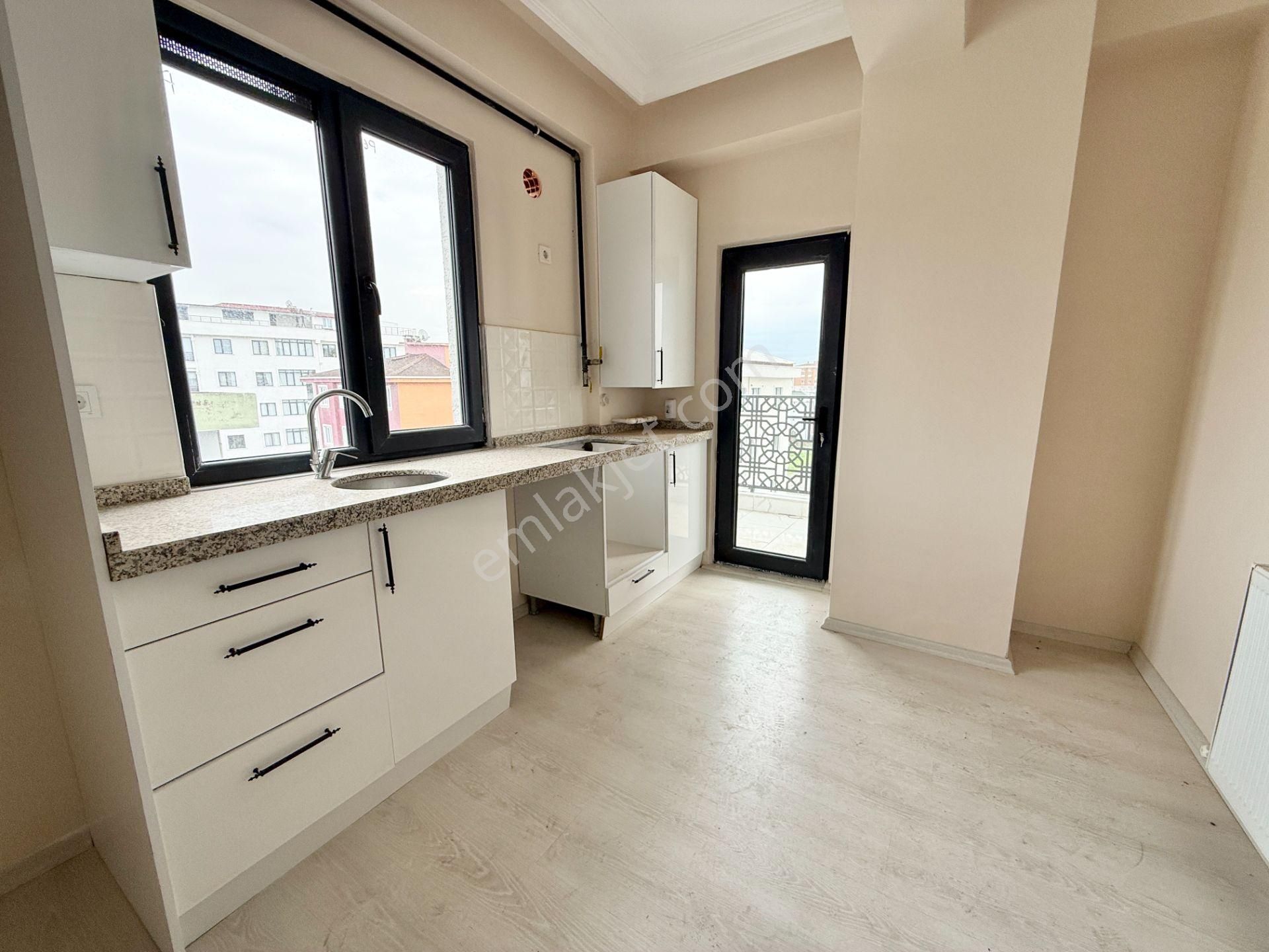 Satılık 4+2 Dubleks Sıfır Daire - Kartal Merkezi Konum - Ferah - Görsel 10