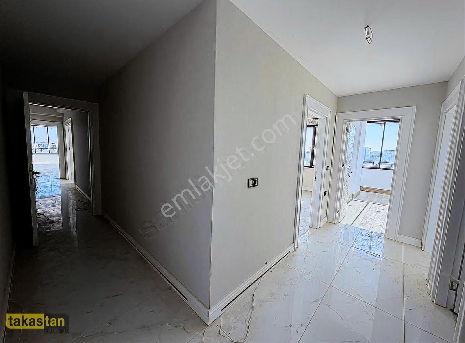 Yamaçtepe'de 5.5+1 Ultra Lüx Gözde Daire - Görsel 23