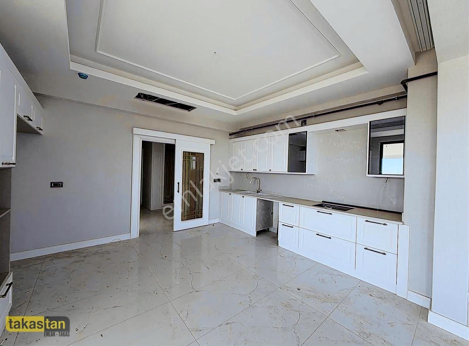 Yamaçtepe'de 5.5+1 Ultra Lüx Gözde Daire - Görsel 32