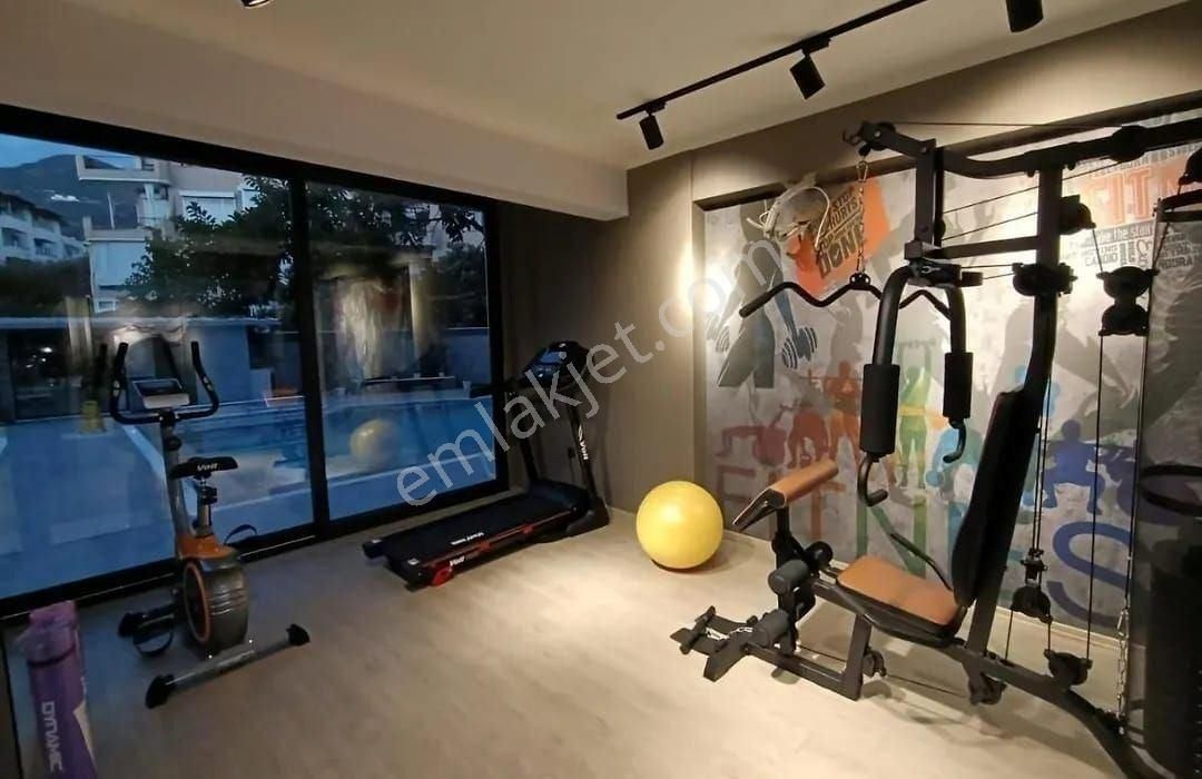 Alanya Merkezde Modern 1+1 Daire – Denize 300 M - Görsel 19