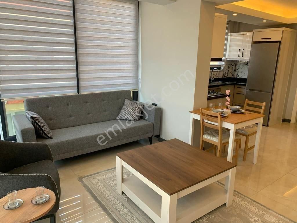 Alanya Merkezde Modern 1+1 Daire – Denize 300 M - Görsel 5