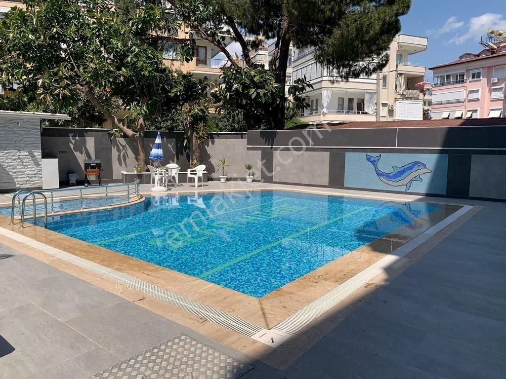 Alanya Merkezde Modern 1+1 Daire – Denize 300 M - Görsel 12