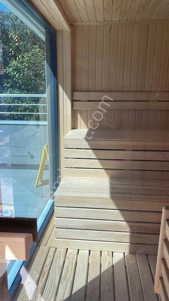 Alanya Merkezde Modern 1+1 Daire – Denize 300 M - Görsel 18